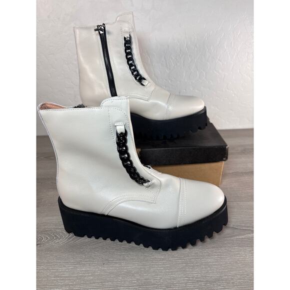 All Black Twin-Chain Flatform Women's White Leather Bootie- Ivory White- Size 40 - Picture 1 of 7